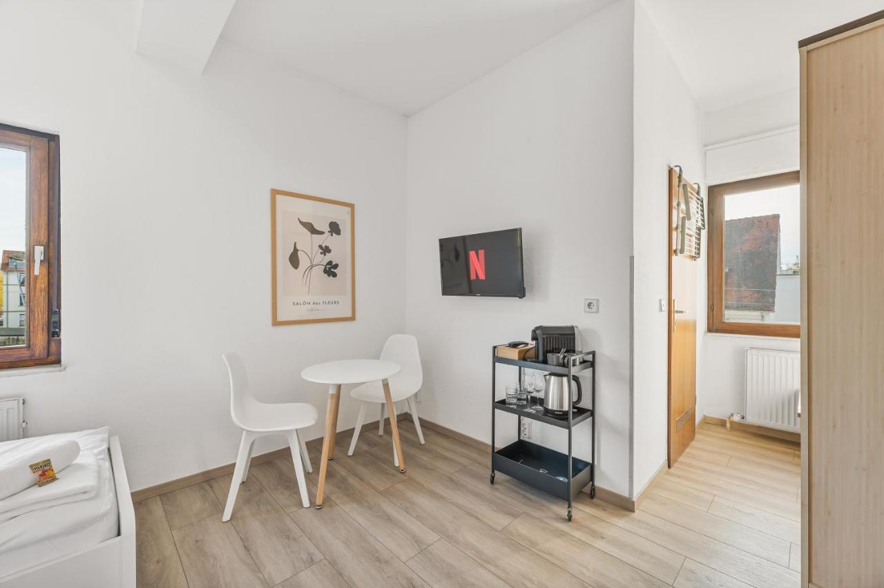 Home2Stay Apartmenthaus Heilbronn City Kitchen Parking Highspeed Wifi Washroom Esterno foto