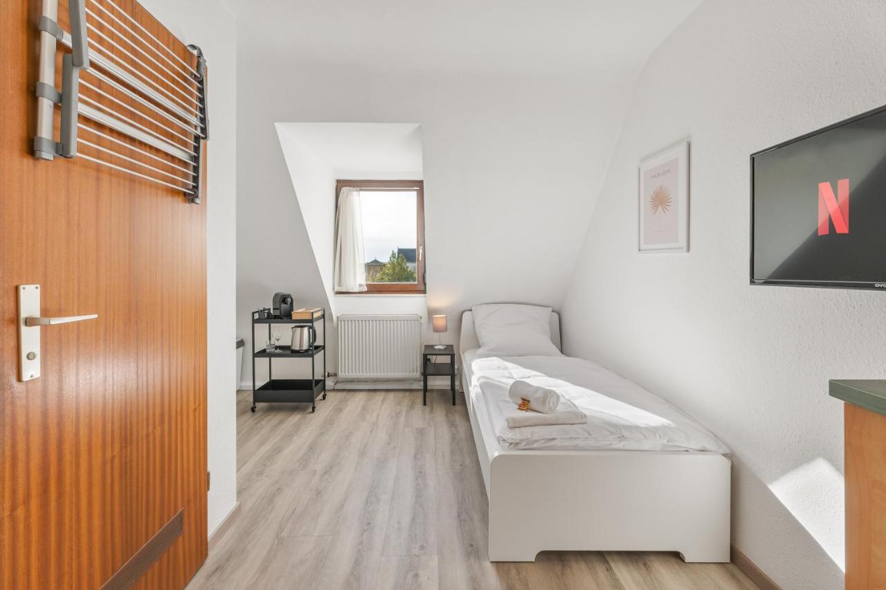 Home2Stay Apartmenthaus Heilbronn City Kitchen Parking Highspeed Wifi Washroom Esterno foto