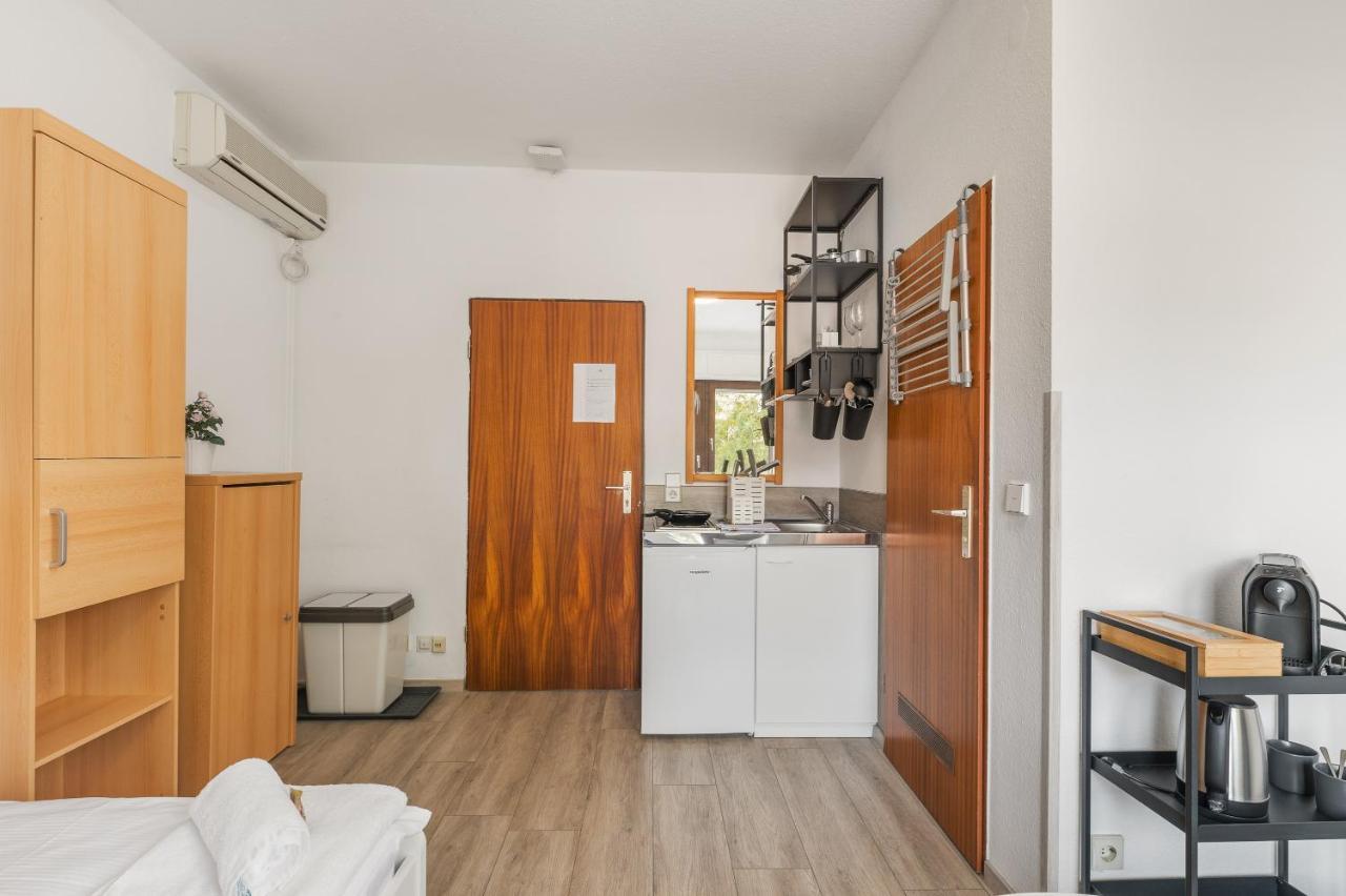 Home2Stay Apartmenthaus Heilbronn City Kitchen Parking Highspeed Wifi Washroom Esterno foto