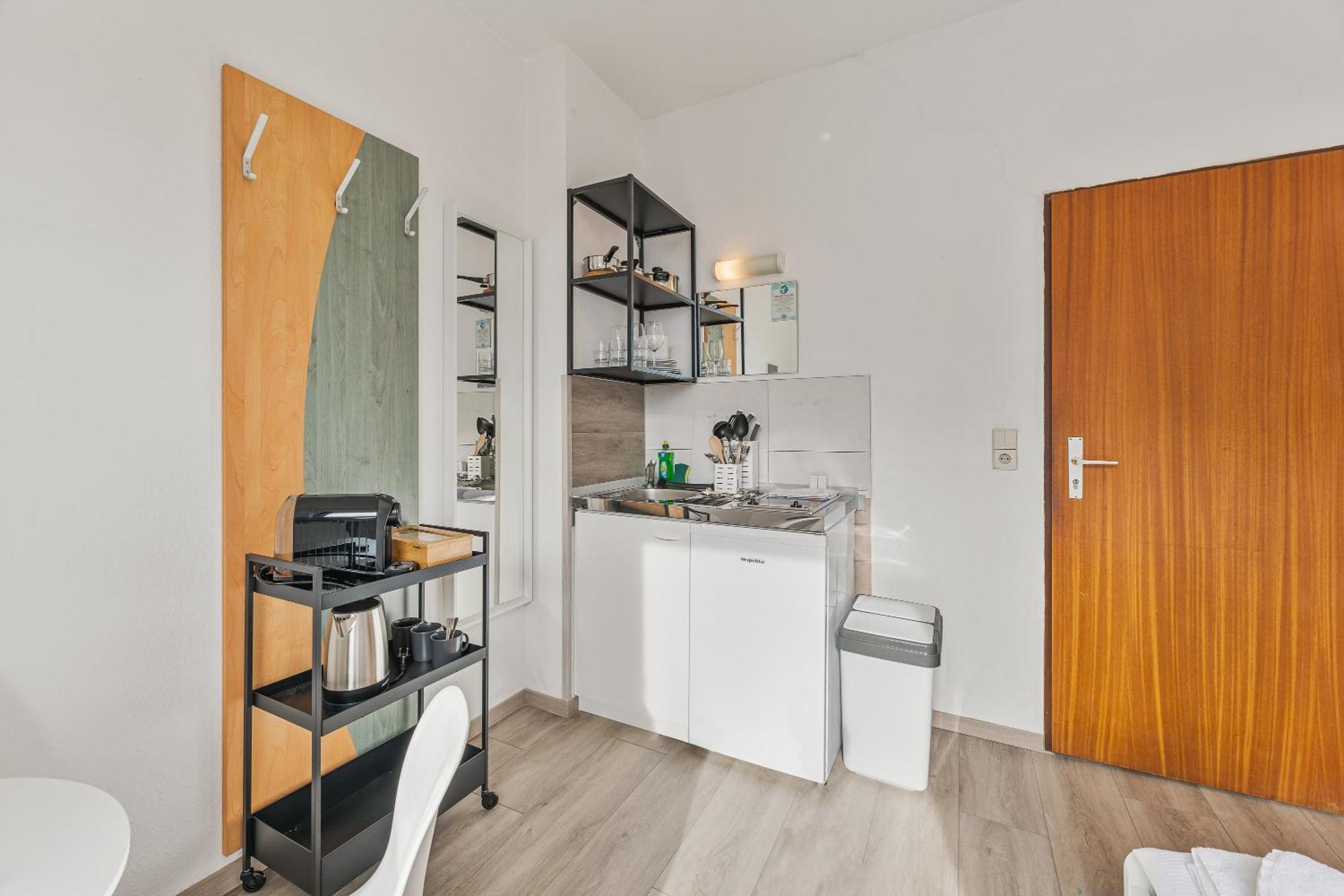 Home2Stay Apartmenthaus Heilbronn City Kitchen Parking Highspeed Wifi Washroom Esterno foto