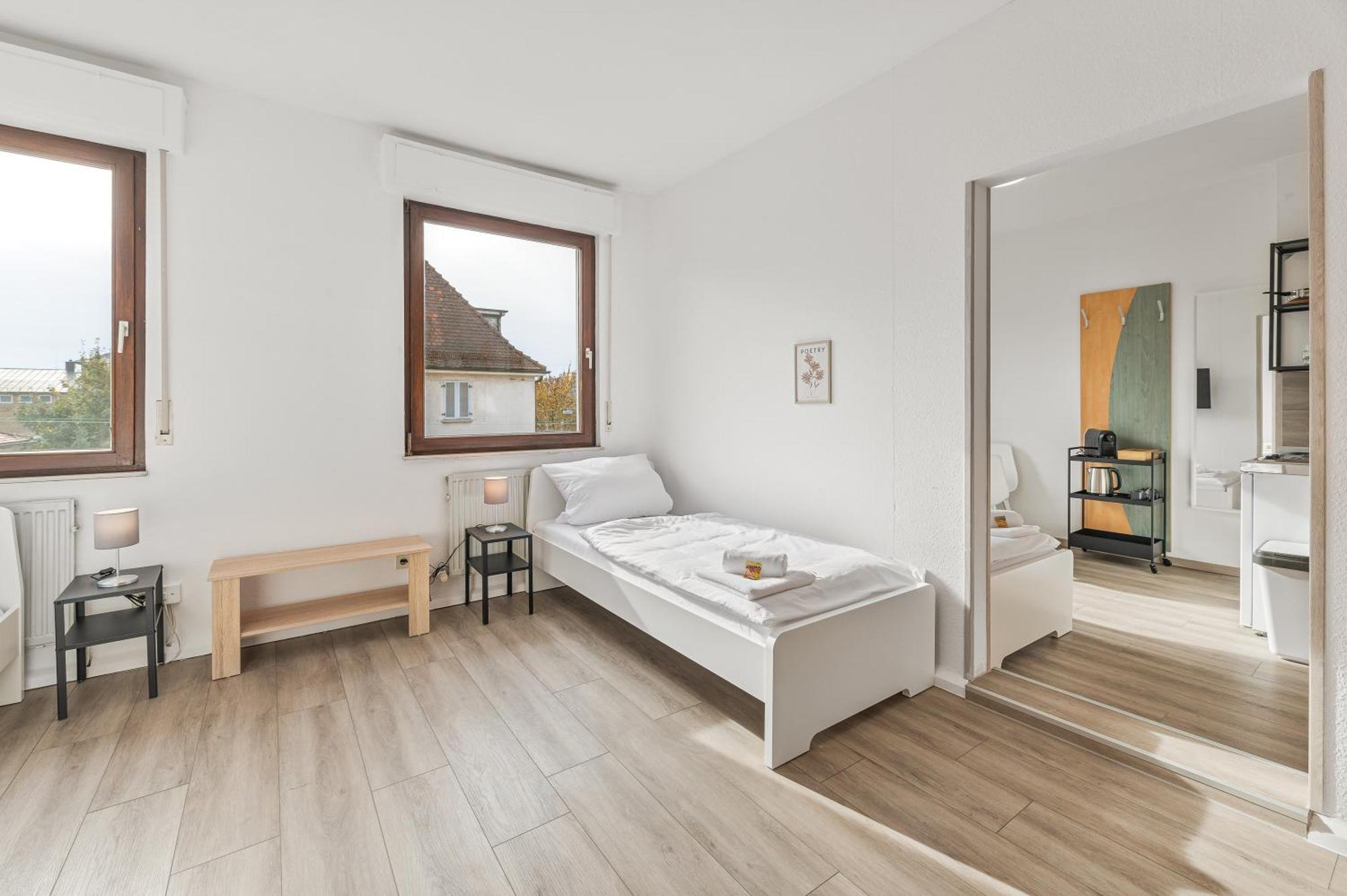 Home2Stay Apartmenthaus Heilbronn City Kitchen Parking Highspeed Wifi Washroom Esterno foto