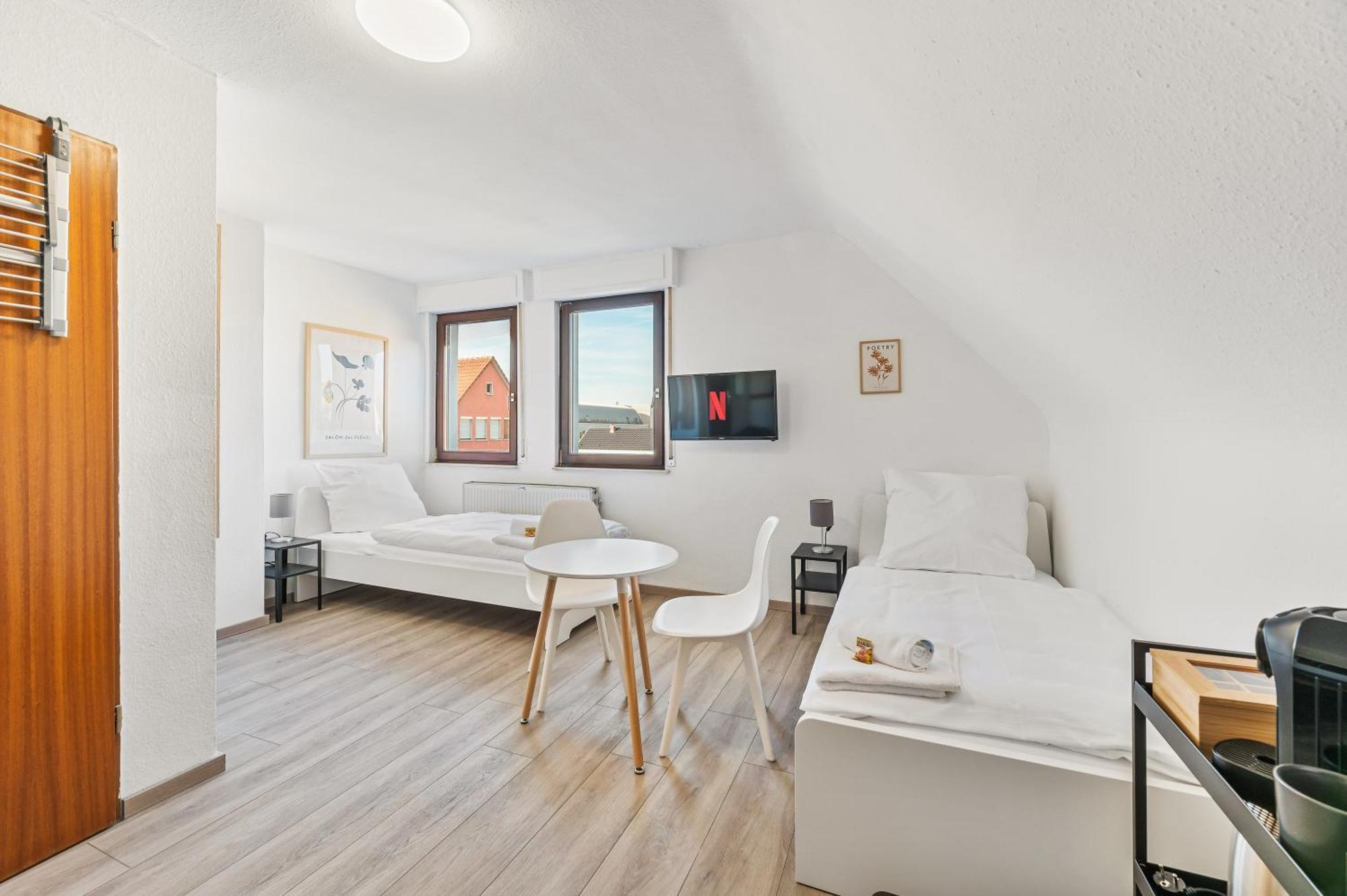 Home2Stay Apartmenthaus Heilbronn City Kitchen Parking Highspeed Wifi Washroom Esterno foto